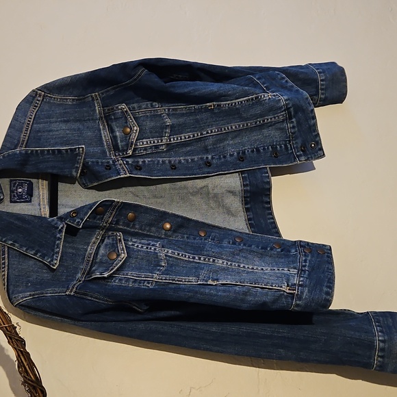 🍀Lucky Brand Denim Jacket 🍀 - Picture 5 of 5